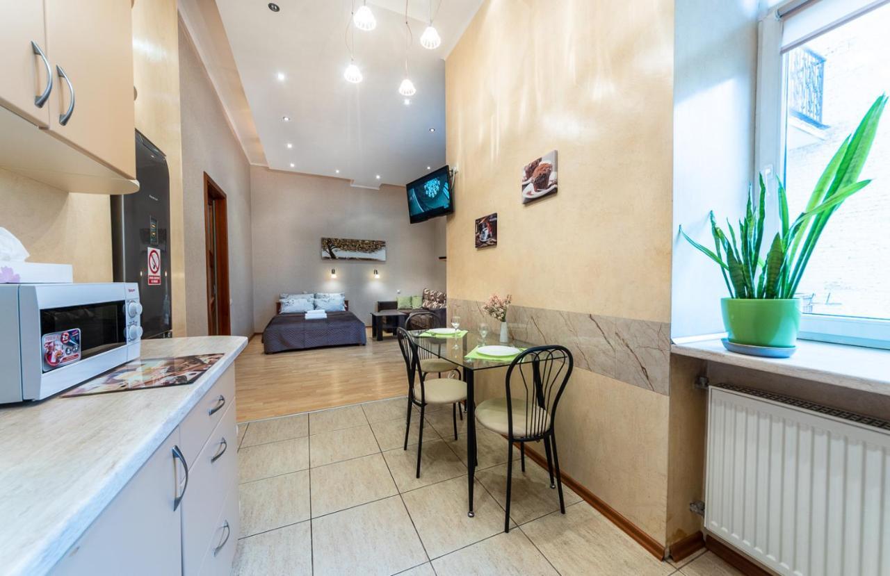 Apartments On Besarabka เคียฟ ภายนอก รูปภาพ