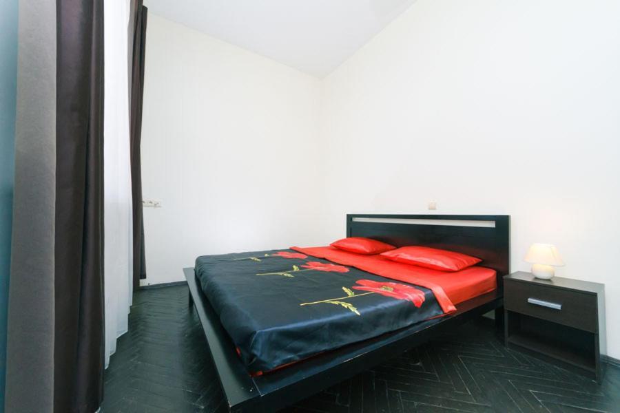 Apartments On Besarabka เคียฟ ภายนอก รูปภาพ