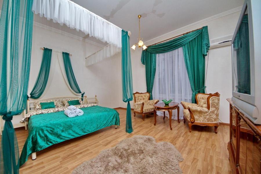 Apartments On Besarabka เคียฟ ภายนอก รูปภาพ