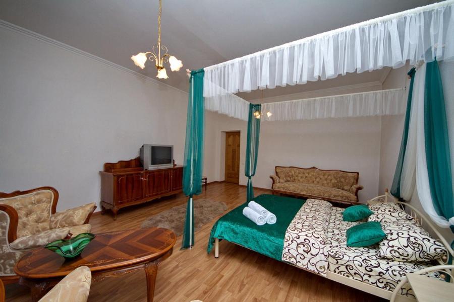 Apartments On Besarabka เคียฟ ภายนอก รูปภาพ