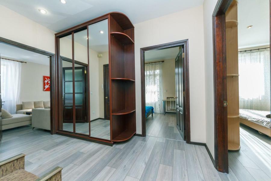 Apartments On Besarabka เคียฟ ภายนอก รูปภาพ