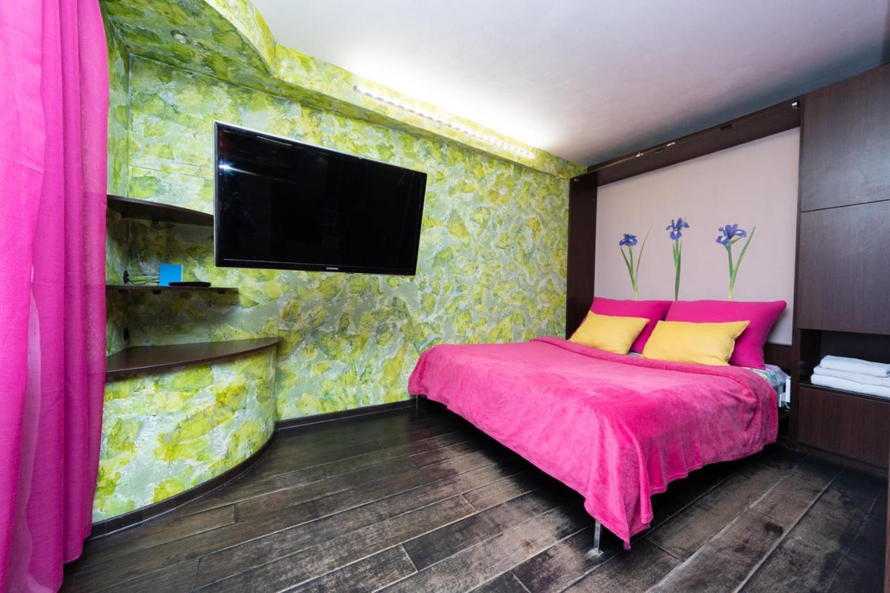 Apartments On Besarabka เคียฟ ภายนอก รูปภาพ
